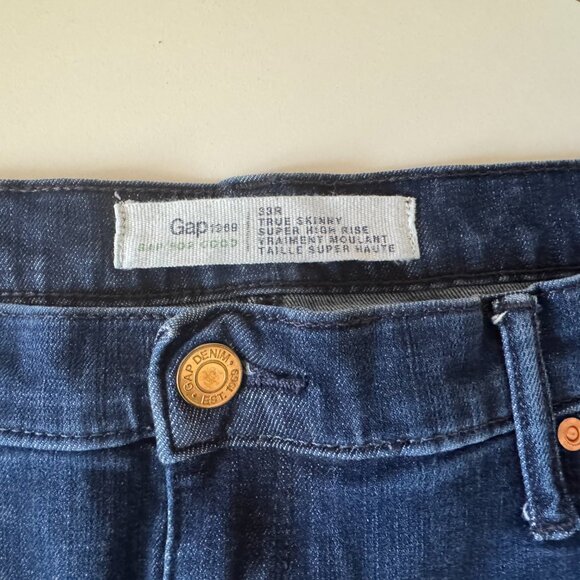 GAP High Rise True Skinny Jeans - 33R - Dark Wash - Picture 1 of 4